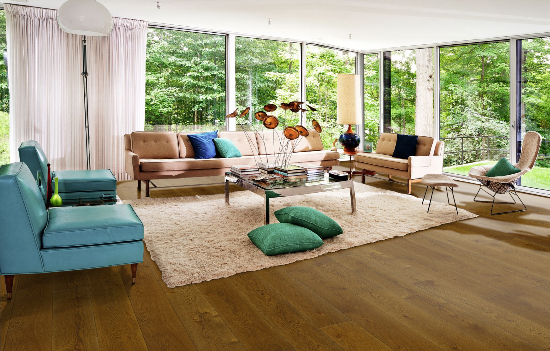 Паркетная доска Kahrs Новая классика Дуб Янтарь Nouveau Rich 151N8AEKQ1KW240 Lively 2420×187×15 фото в интерьере